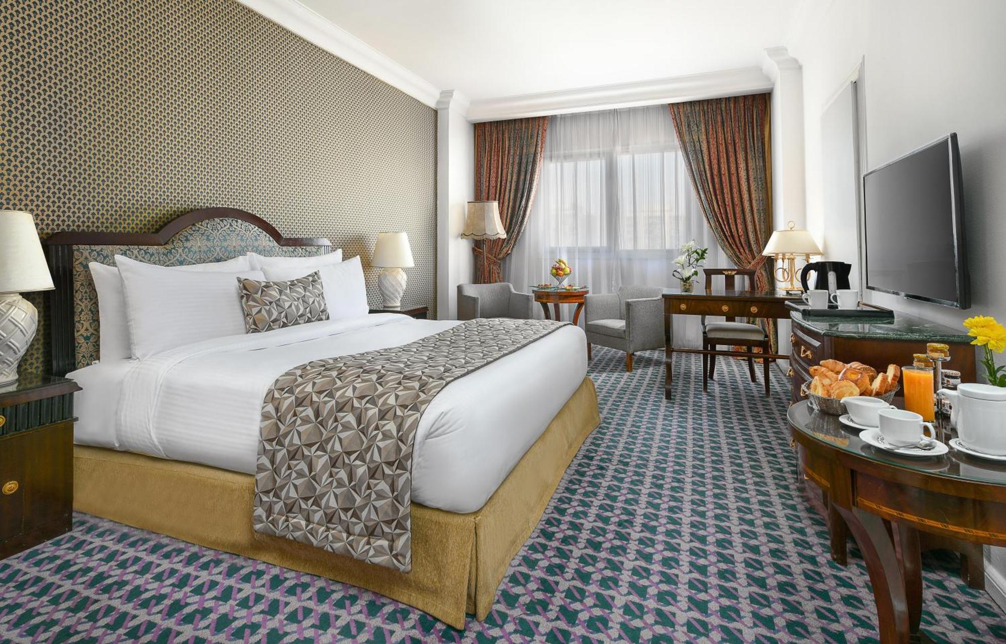 Sonesta Hotel Tower&Casino Il Cairo Esterno foto A room at the hotel