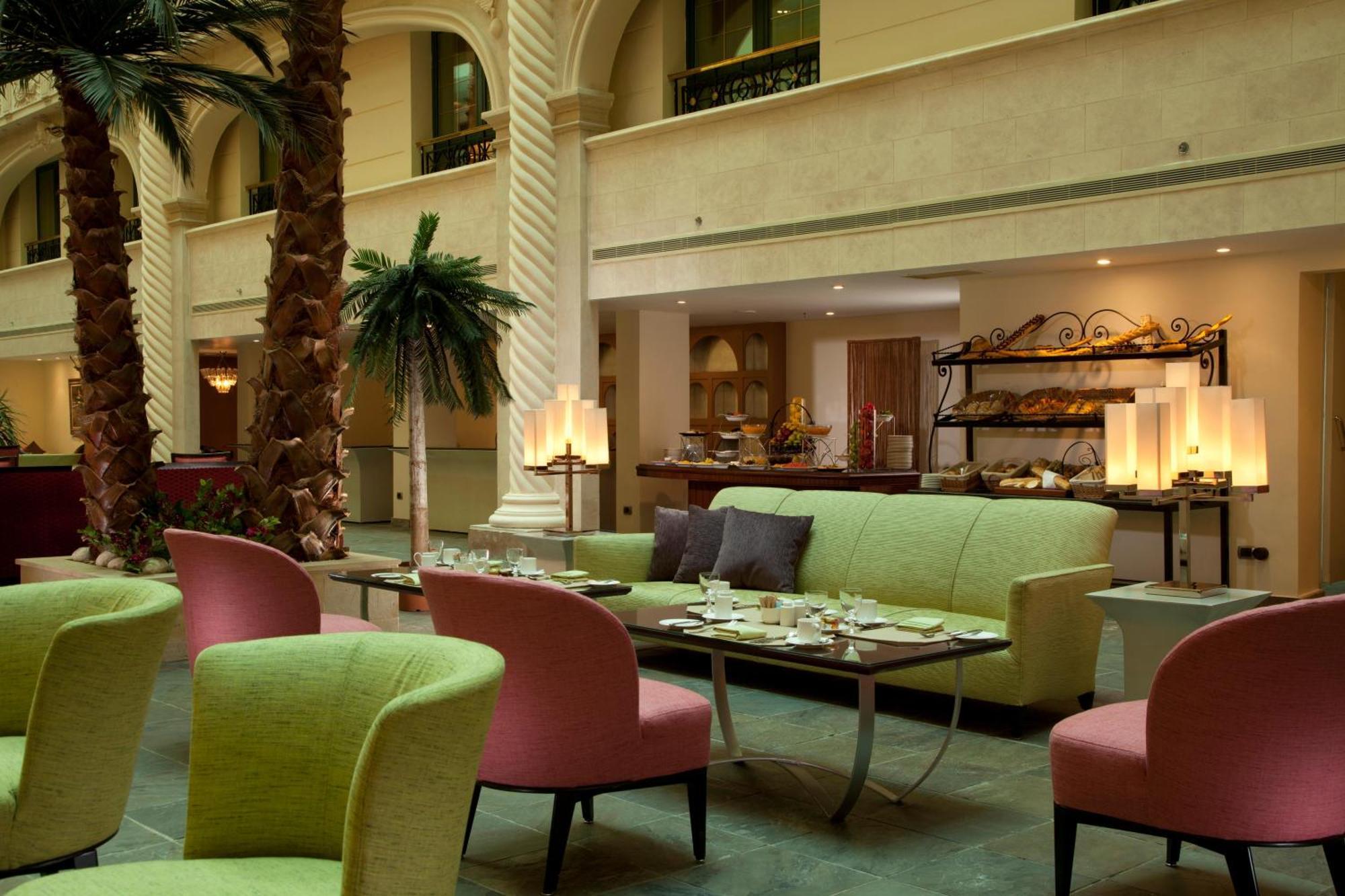 Sonesta Hotel Tower&Casino Il Cairo Esterno foto