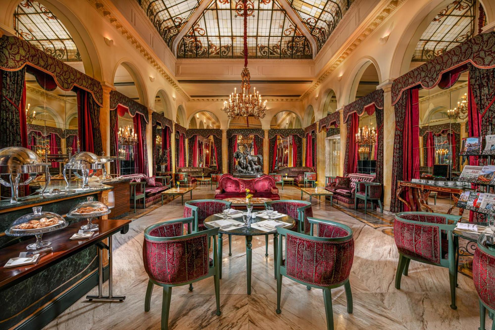Sonesta Hotel Tower&Casino Il Cairo Esterno foto The restaurant